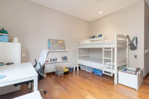 Apartamento En Arriendo En Los Rosales. Cod A23609