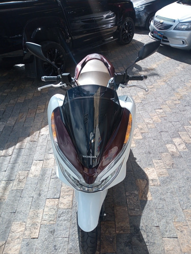 Imagem 9 de 10 de Honda Pcx 150 Dlx
