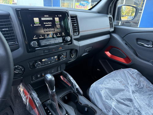 Nissan Frontier 3.8 V6 Pro-4X 4Wd At