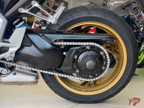 Imagem 8 de 10 de Honda Cb1000r Capitão América