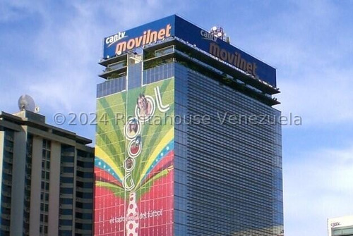 Libertador El Recreo Alquiler Clínica Odontológica Ubicada En Una Zona Comercial Esta Equipada Mobiliario Equipo Necesario Para Brindar Atención Odontológica De Alta Calidad Aire Acondicionado Central