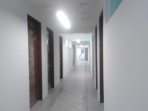 Oficinas En Renta En Zona Centro Con Recepción