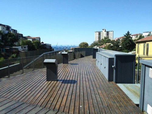 ¡excelente Loft Nuevo En Cerro Alegre Con Hermosa Vista!