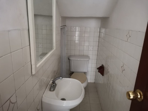Imagen 9 de 22 de Casa En Renta Para Oficinas, Col. Centro, Coatzacoalcos, Ver.