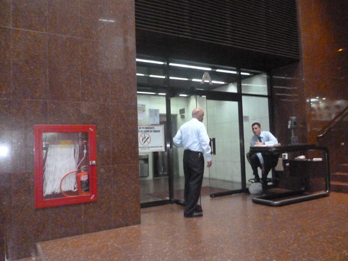 Imagen 1 de 11 de Oficina Entre Av Solano Y Boulevard De Sabana Grande