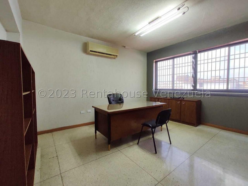 Imagen 25 de 30 de Oficina En En Venta En El Centro De Barquisimeto, Lara _ Monica Carrasquel 0424/556.57.59#