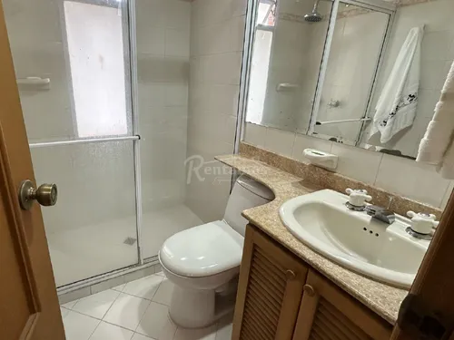 Casa En Venta En San Lucas. Cod V776079