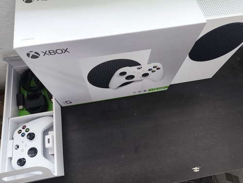 Consola Microsoft Xbox Series S De 1 Tb Blanca (Usado)