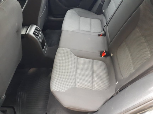 Volkswagen Vento Confortline Dsg 1.4t At(7) 2017