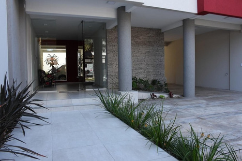 Imagen 14 de 16 de Moderno Semipiso 3 Ambientes A Estrenar En El Centro De Case