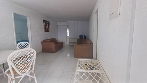 Amplio Apartamento En Planta Baja, Aguamarina Suites