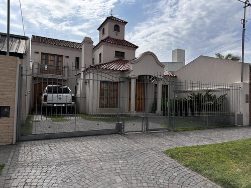 Casa En Barrio San Bernardo