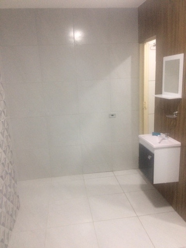 Imagem 3 de 17 de Excelente 02 Quartos, 01 Vaga, No 1ºandar, Na Estância Ótima Localização - Ap00104 - 69202320
