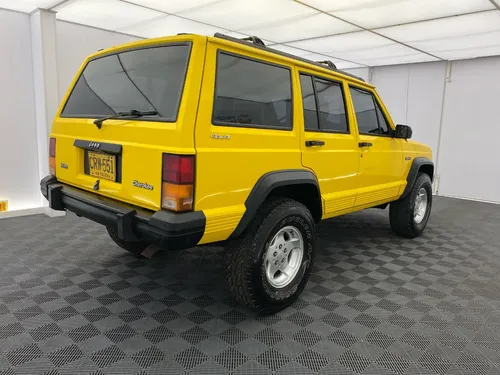 Jeep Cherokee 4.0 Laredo