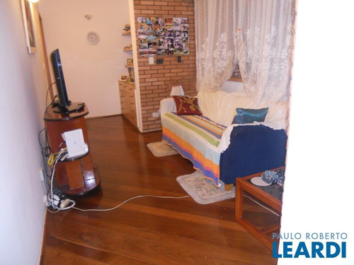 Imagem 10 de 15 de Casa Assobradada - Alto De Pinheiros - Sp - 460033
