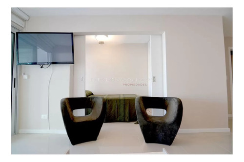 Venta Departamento En Icon Brava