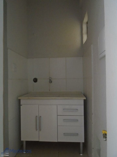 Imagem 9 de 15 de Quitinete Reformada, Com Cozinha Americana, A 250 Metros Do Metrô E Terminal De Ônibus - Bela Vista. - Md1006