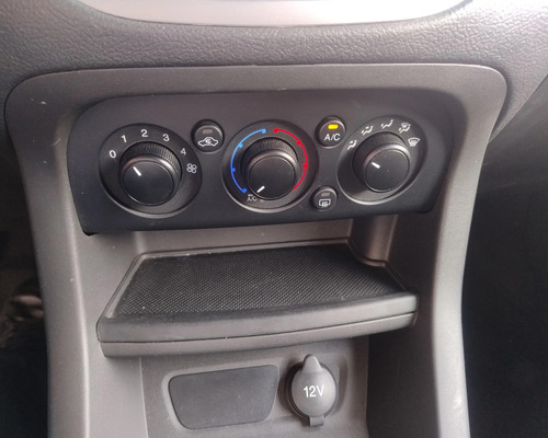 Ford Ka 1.0 TI-VCT FLEX SE SEDAN MANUAL