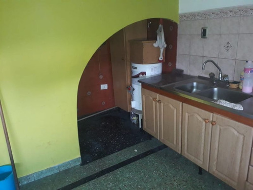Imagen 9 de 13 de Casa En Venta En Lanús Oeste