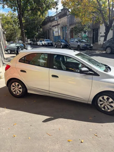 Chevrolet Onix Joy 5p 1.4 N Ls Mt +