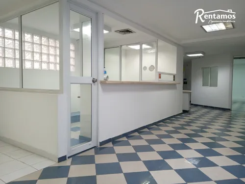 Oficina En Arriendo En Centro. Cod A775380