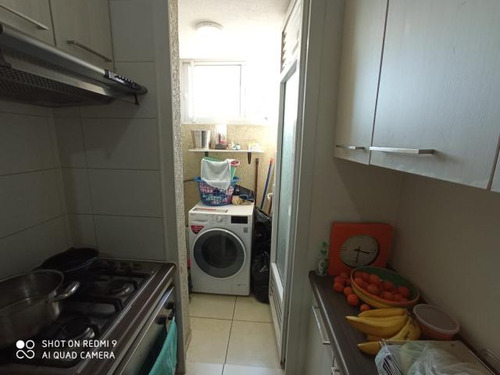 Departamento Av. Cuatro Poniete/glorias Navales