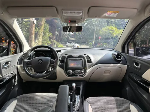 Renault Captur 2.0 Intens Automática