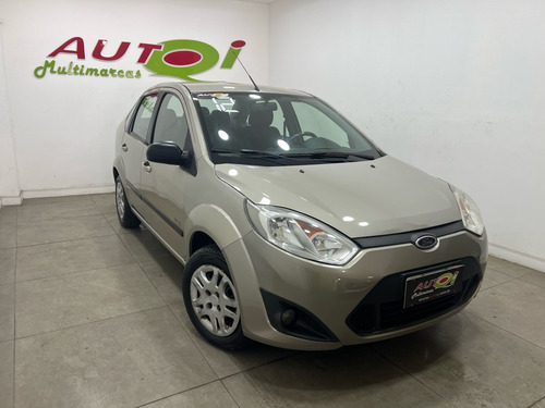 Ford Fiesta 1.6 MPI CLASS SEDAN 8V FLEX 4P MANUAL