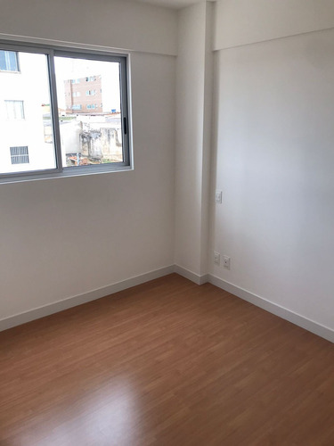 Imagem 5 de 8 de Apto Carlos Prates | 2 Quartos | 53 M² | Cond: R$300.00 | 2 Vagas - Vlvqco