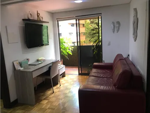 Amplio Apartamento Poblado Castropol Parte Baja