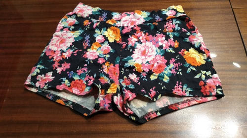 Short Floreado En Lycra De Algodon T Medium