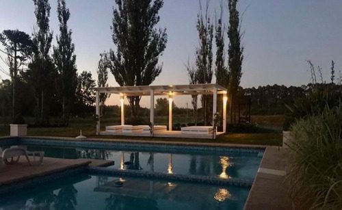 Imagen 7 de 30 de Quinta En Venta De 16 Dormitorios En Golf De La Barra (ref: Atm-2521)