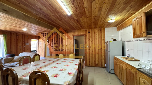 Complejo Turístico Con 5 Cabañas Y 4 Departamentos En Licán