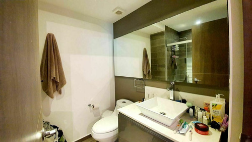 Imagen 10 de 18 de Moderno Departamento 2 Rec., Condesa, Ed. Chico, Guapo Y Si