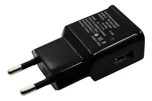 Carregador de parede USB preto