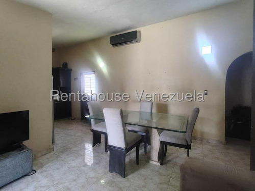 Amplia Casa En Venta En Yacural,barquisimeto Lara Rc