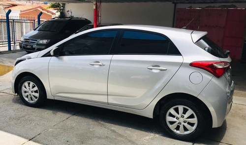 Hyundai Hb20 2015 1.6 Comfort Style Flex Aut. 5p
