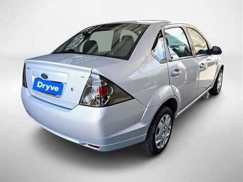 Imagem 5 de 11 de Ford Fiesta Se Plus 1.6 8v Flex