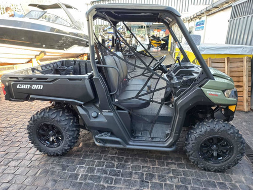 Imagem 2 de 3 de Can Am Defender Hd8