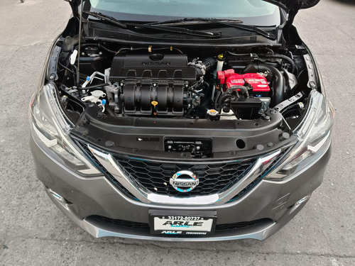 Nissan Sentra 1.8 Advance Cvt