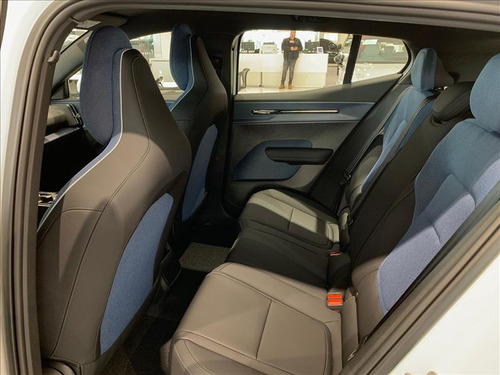 Volvo Ex30 69 Kw Core