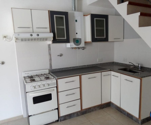 Imagen 1 de 10 de Departamento - Parque Casado
