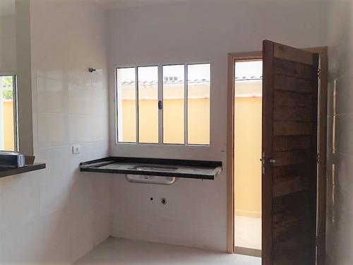 Casa Nova Com 2 Dormitórios/suíte Na Praia De Itanhaém