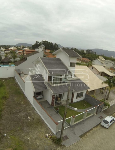 Imagem 5 de 15 de Casa 3 Dormitorios Pereque Porto Belo - 3253