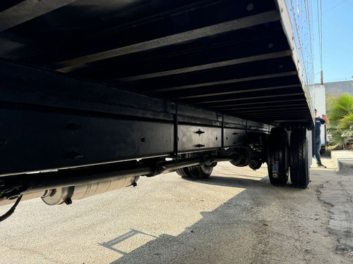 2016 International 4300 Caja Seca 24' Pies