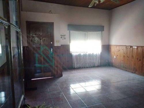 Imagen 2 de 10 de Rosario - Casa En Venta- Ref: 1160