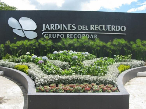 Gangazo Lote Doble En Cementerio Jardines Del Recuerdo Sector Betania