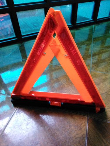 Triangulo De Seguridad Vial