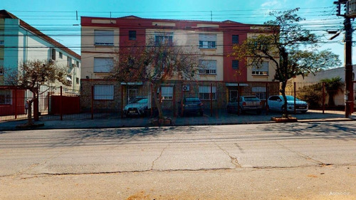 Apartamento À Venda, 101 M² Por R$ 266.000,00 - Medianeira - Porto Alegre/rs - Ap3633