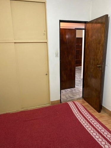 Imagen 11 de 14 de Permuta - Casa De 3 Ambientes En Lote Propio En Venta - Castelar Norte